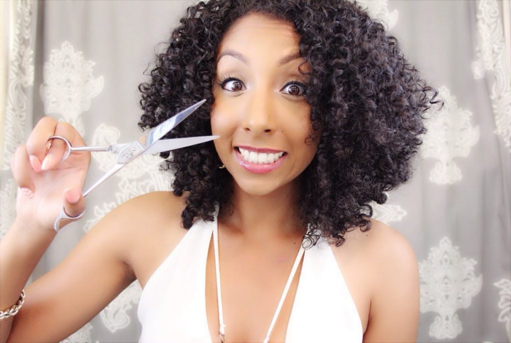 how_to_cut_long_curly_hair_at_home